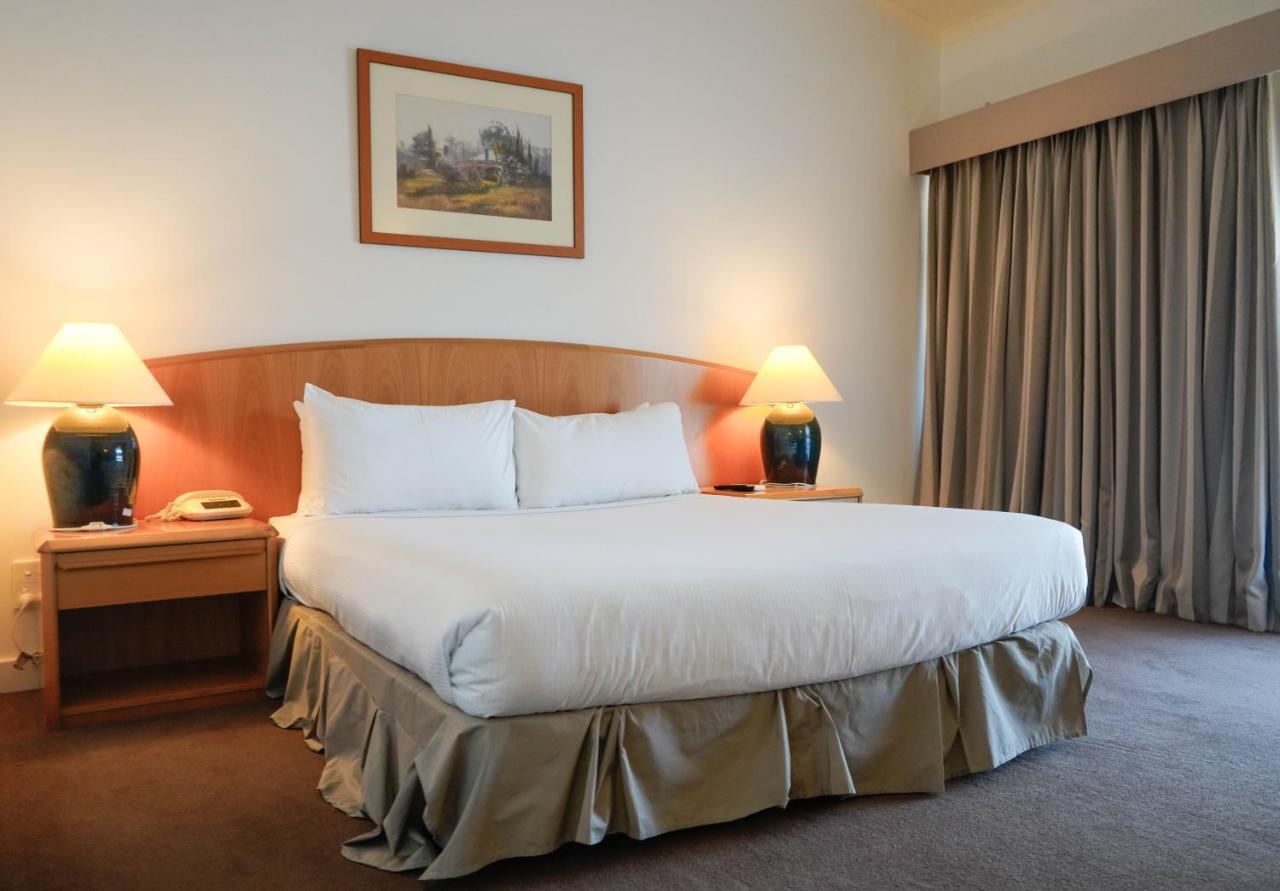 Отель Breakfree Wirrina Cove Экстерьер фото