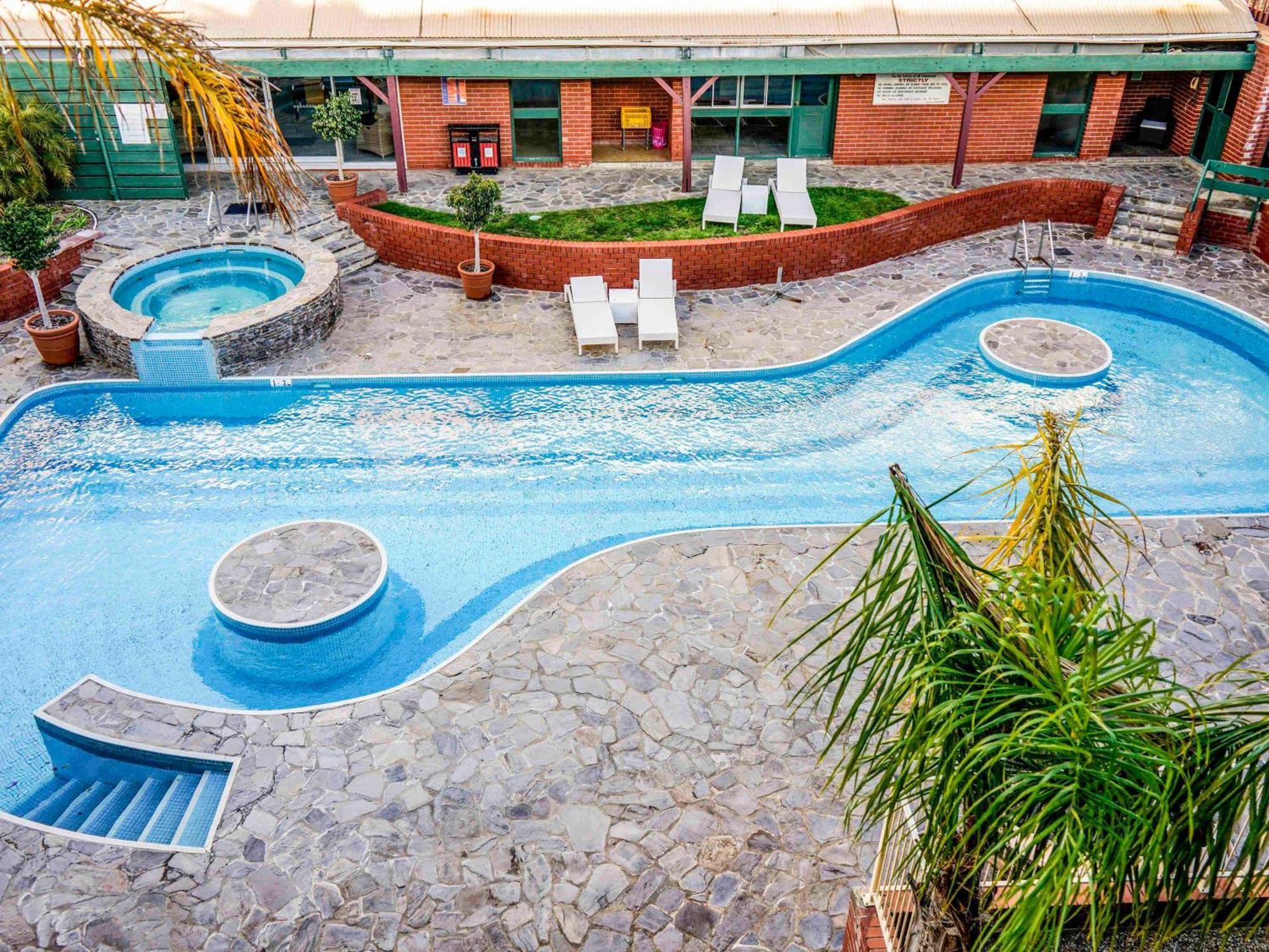 Отель Breakfree Wirrina Cove Экстерьер фото